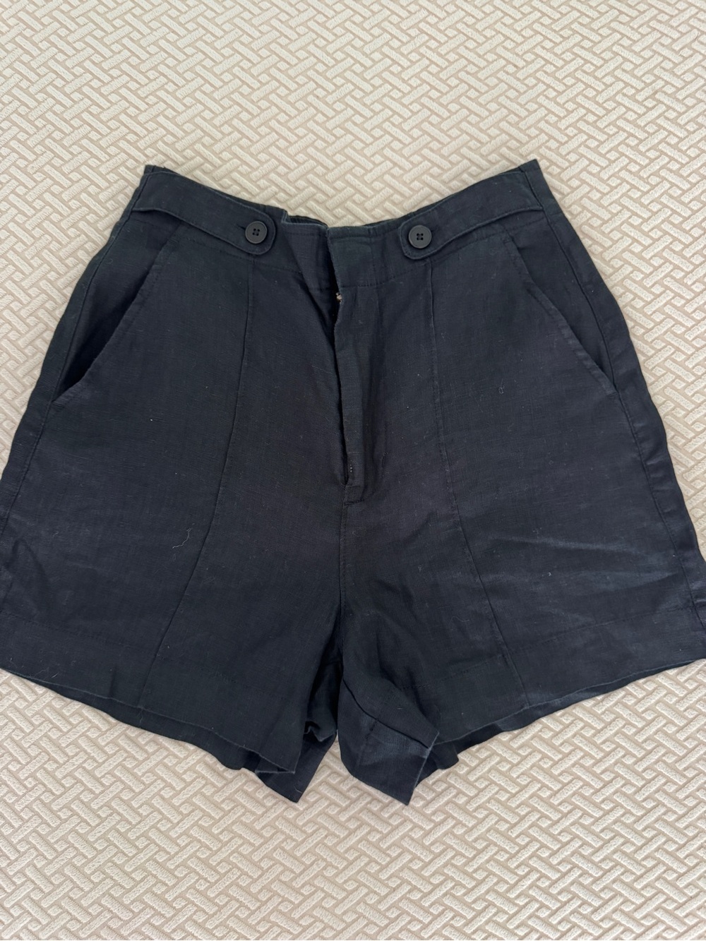 Madewell Black High-Waist Women’s Linen-Blend Shorts